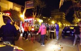 Dos ambulancias. El Hospital y AMAS atendieron en el lugar a las personas heridas y las trasladaron al Hospital N° 50