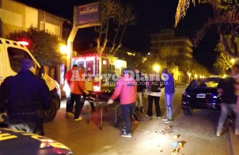 Dos ambulancias. El Hospital y AMAS atendieron en el lugar a las personas heridas y las trasladaron al Hospital N° 50