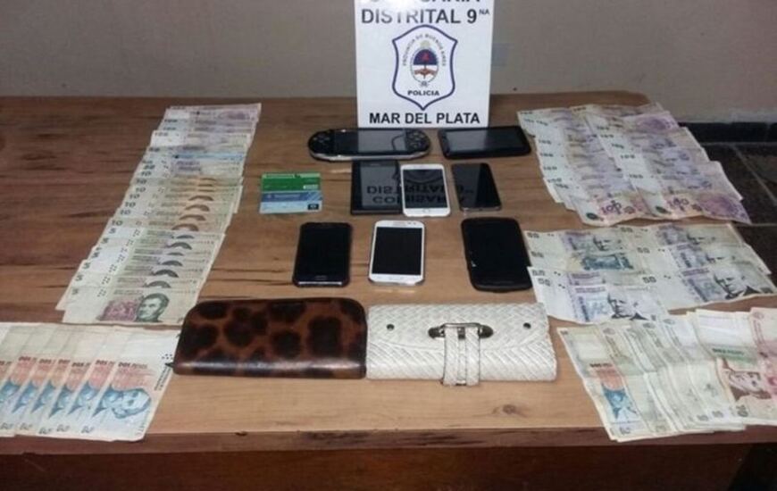 Imagen de Se rob&oacute; un cartera y varios celulares y lo atraparon por el GPS de un iPhone
