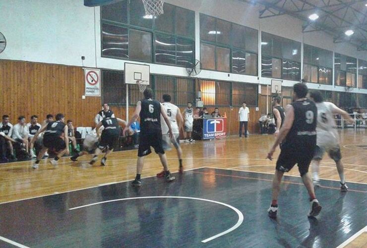 Foto: Prensa Unión: El "panza" derrotó a Red Star por la Fecha 7° Foto: Prensa Unión: El "panza" derrotó a Red Star por la Fecha 7°