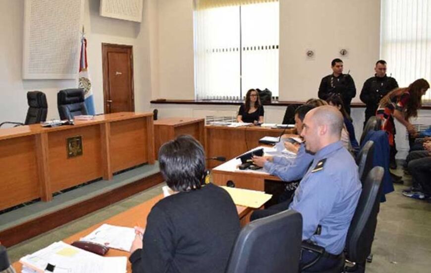 Las defensoras públicas plantearon as torturas a la que fueron sometidos los presos por parte de tres policías.