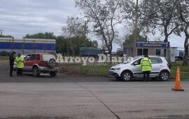 Camioneta roja. Este fue el vehículo que se remitió al corralón.