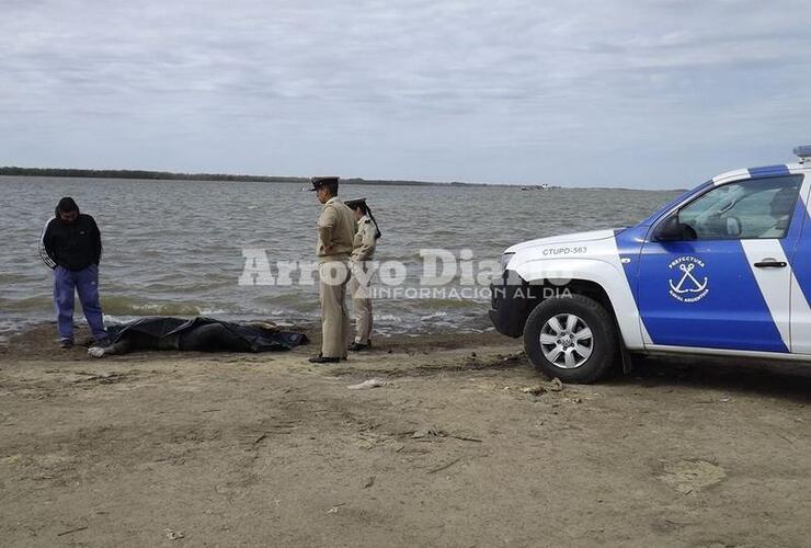 Ahora se investigan las causas del deceso. El cuerpo sin vida de Gabriel fue hallado este viernes en jurisdicción de Arroyo Seco.