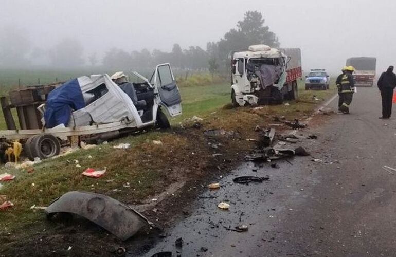 En uno de los carriles estuvo cortada la circulación vehicular. Foto: Twitter / @gbgabibruno