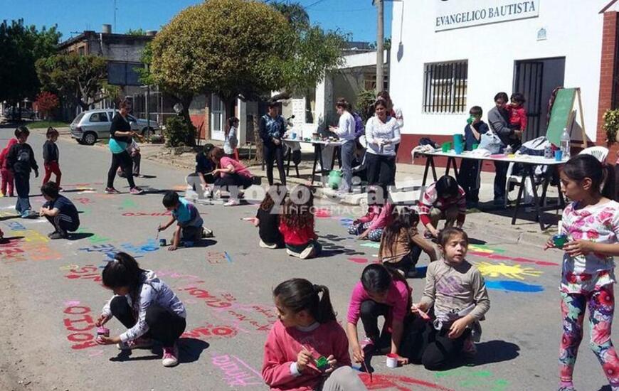 Imagen de Una jornada diferente, colorida y con un claro mensaje