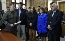Imagen de Bullrich confes&oacute; que la provincia contar&aacute; con 2.984 agentes federales