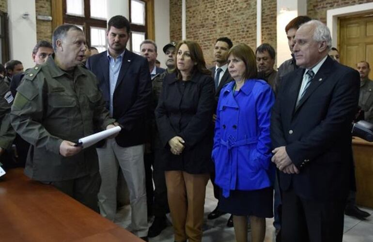 Imagen de Bullrich confes&oacute; que la provincia contar&aacute; con 2.984 agentes federales