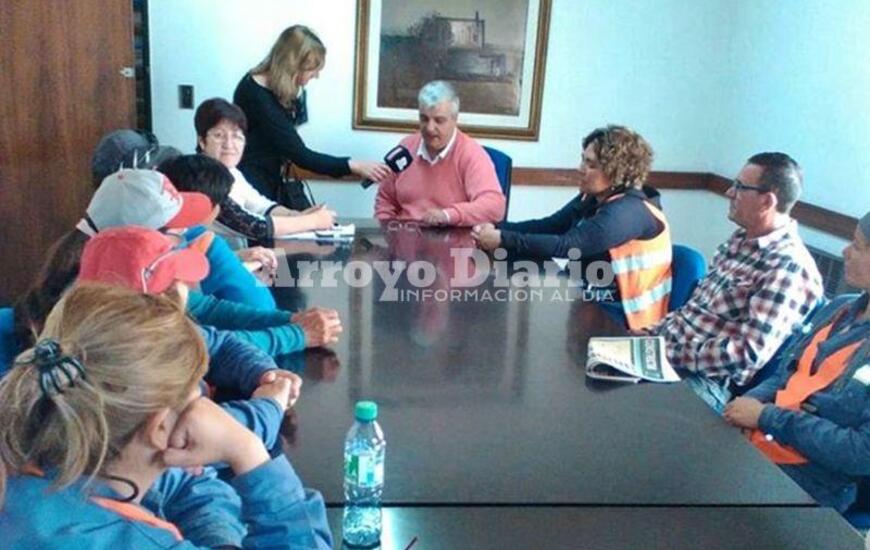 En la municipalidad. La reunión tuvo lugar en la Sala Posta de San Martín.