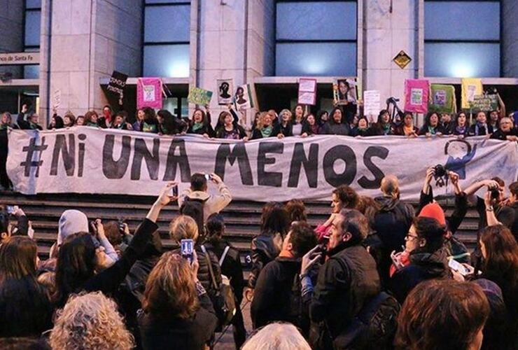 La marcha terminó en los Tribunales Provinciales. Foto: Alan Monzón/Rosario3.com