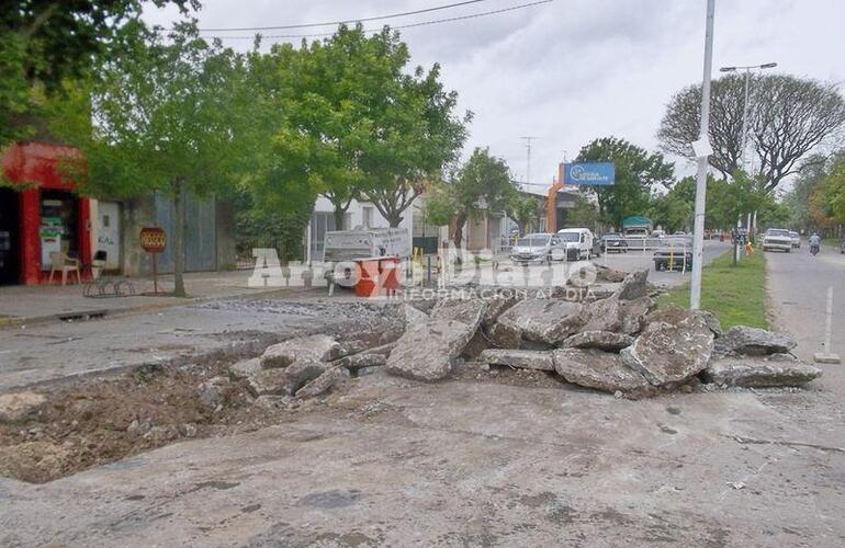 Independencia y Juan B. Justo. Este sector estaba intransitable y el municipio recibía a diario quejas de los vecinos que pasaban por la zona.