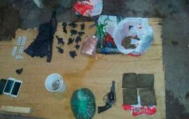 Imagen de Incautaron 700 kilos de marihuana en Corrientes