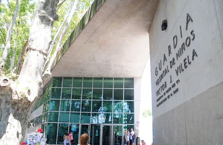 La chiquita tuvo que ser hospitalizada en el Hospital de Ni&ntilde;os V&iacute;ctor J. Vilela.