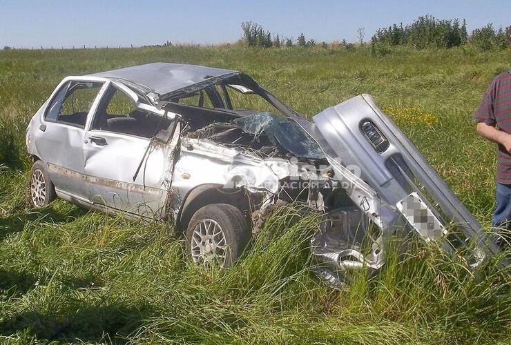 Kilómetro 268. El accidente se registró a metros del puente que cruza la autopista y que conduce al Paraje "El Ombú".