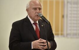 Imagen de Lifschitz advirti&oacute; que "ninguna provincia est&aacute; en condiciones de pagar el bono de fin de a&ntilde;o"
