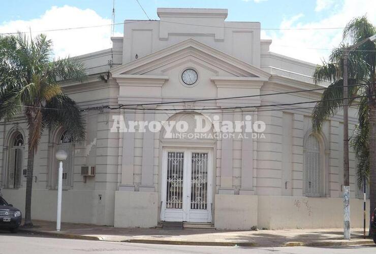 Cerrada. Las puertas de la municipalidad y de todas las dependencias que dependan del municipio de Arroyo Seco permanecerán cerradas mañana martes 15.