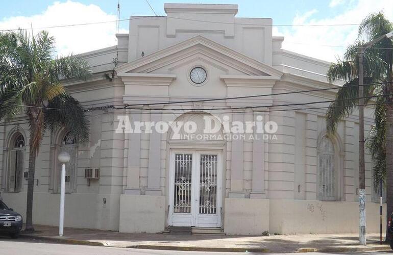 Cerrada. Las puertas de la municipalidad y de todas las dependencias que dependan del municipio de Arroyo Seco permanecerán cerradas mañana martes 15.