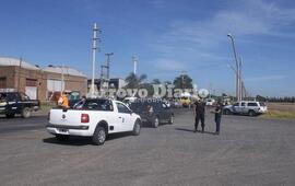 Imagen de Comando, Tránsito y Prefectura en operativo sobre ruta