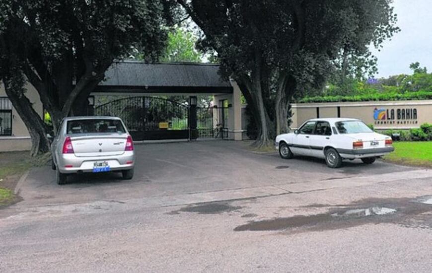Imagen de Un grupo comando se apoderó de 250 mil pesos en un country de Pueblo Esther