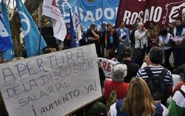 Imagen de Los docentes también tendrán su bono salarial de fin de año