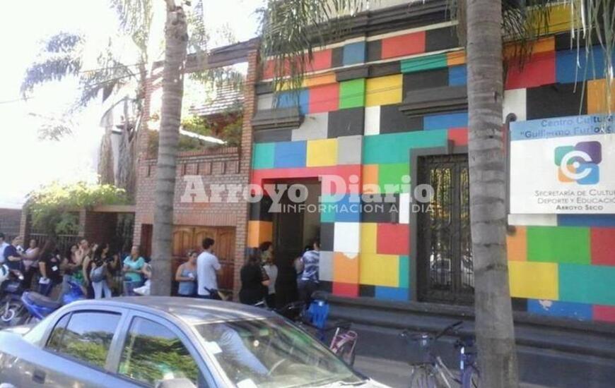 Imagen de Desde temprano: arrancó la inscripción para la colonia
