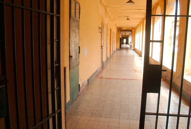 Imagen de Coronda: encuentran vac&iacute;a la celda de un preso y en su lugar hallan un mu&ntilde;eco