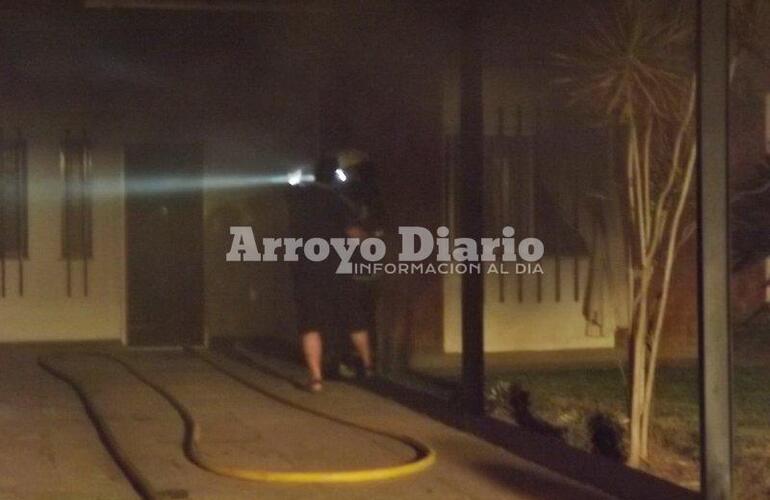 Imagen de Incendio en vivienda de Juárez Celman al 600