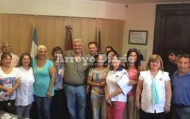 En la muni. El acto se realizó esta mañana en el despacho del intendente Esper.