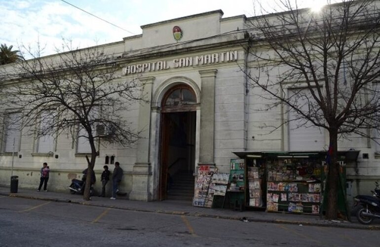 El hospital San Martín de Paraná, donde fue atendida la víctima