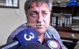 Conferencia de prensa. El Dr. Olivé fue el encargado de atender a los medios que se dieron cita este miércoles en el edificio municipal.