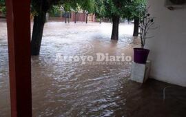 Imagen de �Ya entr&oacute; el agua, es un desastre todo�
