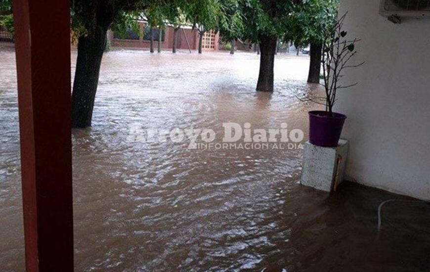 Imagen de �Ya entr&oacute; el agua, es un desastre todo�