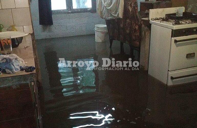 Imagen de Barrio San Francisco: El agua también ingresó a distintos hogares