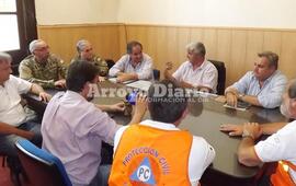 Imagen de Inundaciones: el Ministro de Defensa de la Naci&oacute;n estuvo en Arroyo Seco