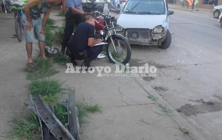 Imagen de Juan B. Justo al 600: Choque entre autom&oacute;vil y una moto