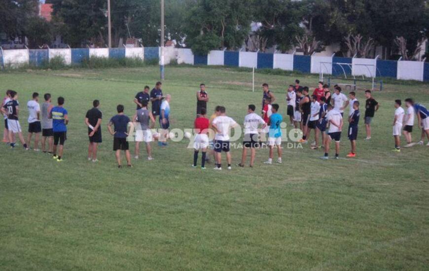 Imagen de Comienza el ruedo preliminar de la pelota del F&uacute;tbol Regional
