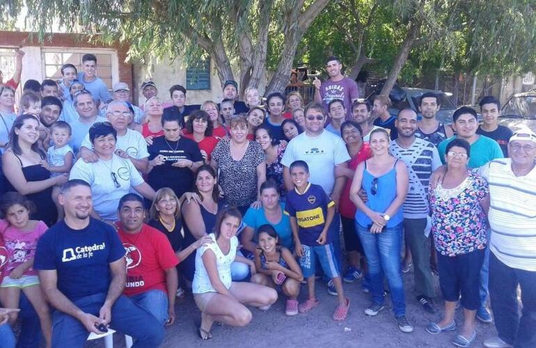 Imagen de Masiva jornada solidaria en la zona este de la ciudad