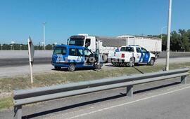 Imagen de Camiones retenidos tras controles en Planta Dreyfus