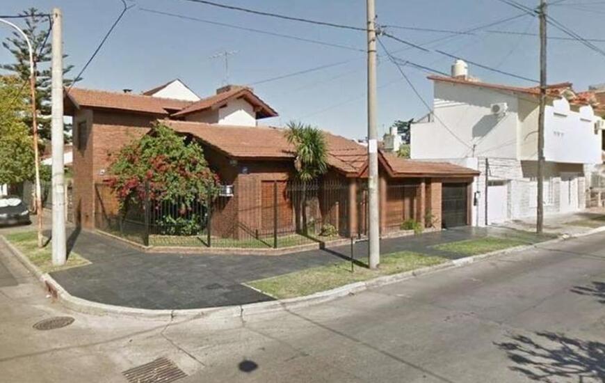 Pringles y General Conesa, en Ramos Mej&iacute;a. Ladrones roban una camioneta con un beb&eacute; en su interior: lo tiraron por la ventanilla. Foto: Clar&iacute;n