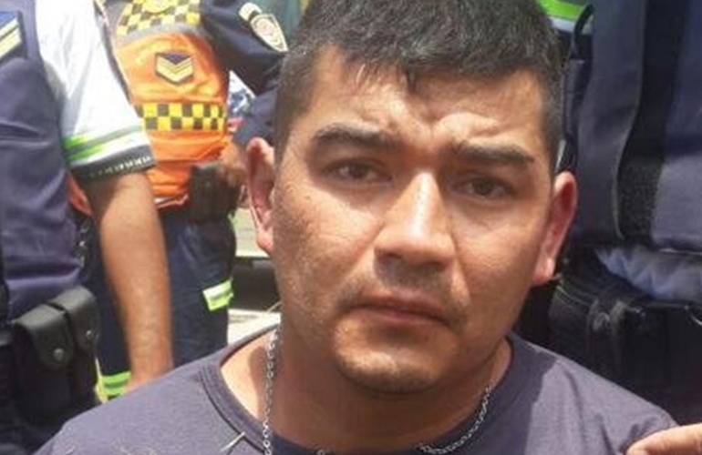 Imagen de Detienen en C&oacute;rdoba al autor de la masacre de Hurlingham cuando escapaba en un micro