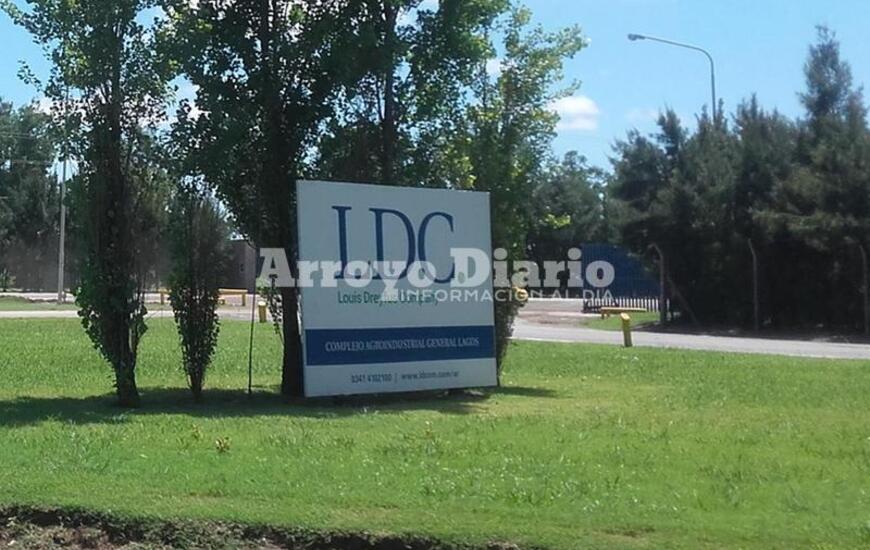 "No ingresa nadie". La actividad en la planta cerealera es nula por el momento.