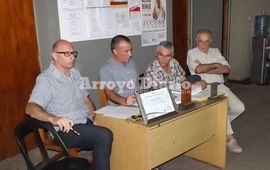 La conferencia fue convocada por la Comisi&oacute;n Directiva. Foto: Archivo AD