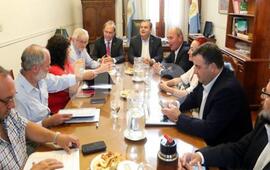 Imagen de El gobierno recibi&oacute; a representantes de los gremios estatales en la primera reuni&oacute;n paritaria del a&ntilde;o