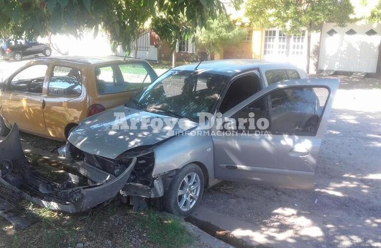 Sobre ripio. El accidente se registró en una calle escoriada.