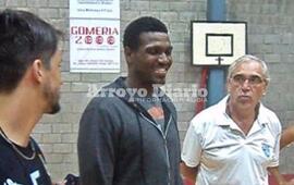 Primera foto. La primera imagen de Davis en nuestra ciudad.