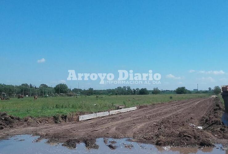 Imagen de Trabajos de cordón cuneta en el Loteo Nasurdi