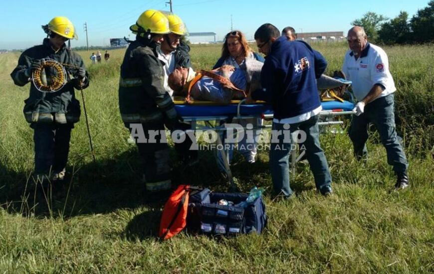 Imagen de Rescatan a un hombre tras accidente