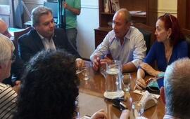 Imagen de La Provincia le ofreci&oacute; un 25% de aumento a los estatales