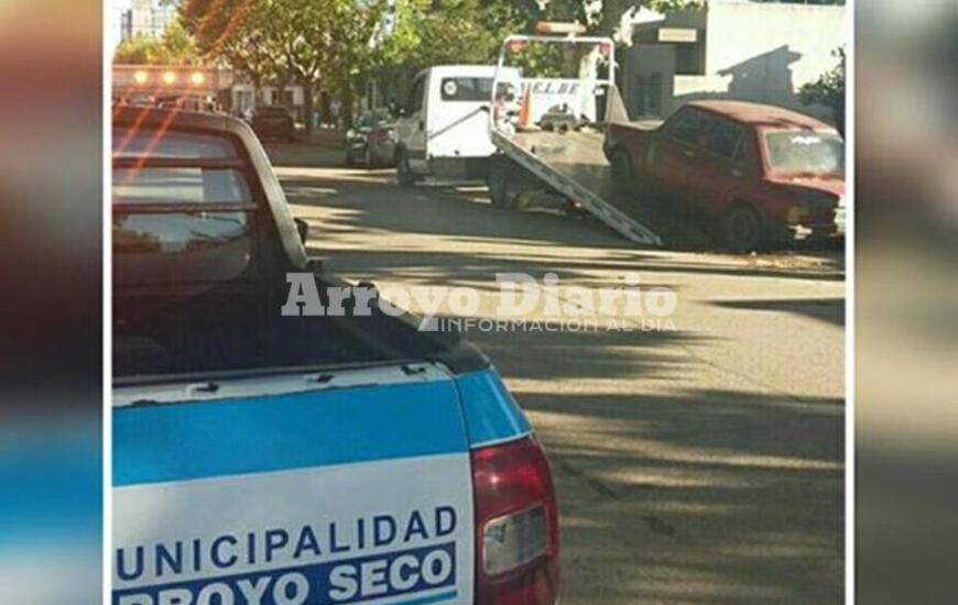 Calle San Martín. Desde temprano los inspectores comenzaron con el operativo.