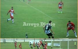 Imagen de Unión bajó a Juventud por 3 a 0 en partido intenso