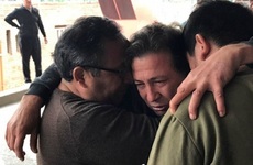 El pap&aacute; de Emanuel, sin consuelo.